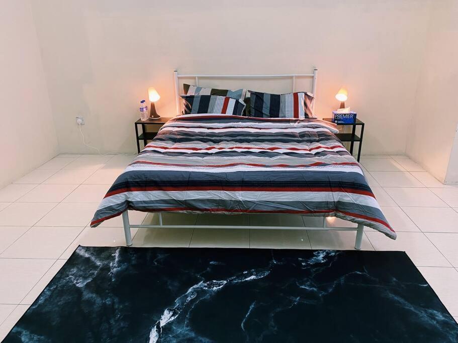 Spacious Cozy Lakeville Homestay 4 Bedrooms All With Aircond Сері-Іскандар Екстер'єр фото